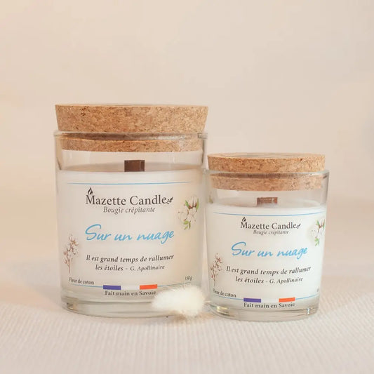 Deux bougies Mazette Candle Sur un nuage 65g et 150g parfum fleur de coton, avec couvercles en liège et fleur de coton
